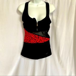 New Bebe sport top size L